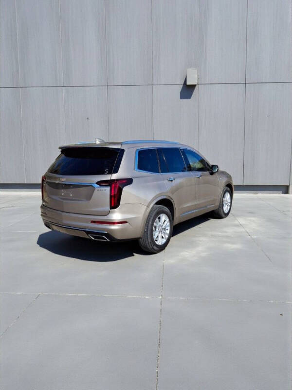 2023 Cadillac XT6 Luxury