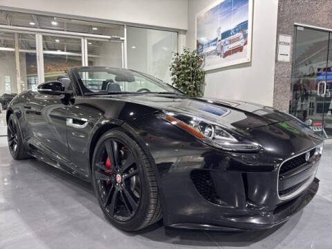 2014 Jaguar F-TYPE V8 S