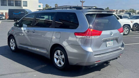 2013 Toyota Sienna