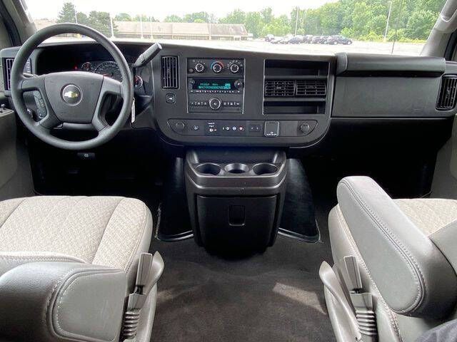 2024 Chevrolet Express LT 3500