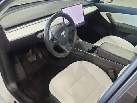 2021 Tesla Model Y Standard Range