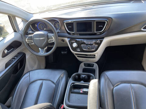 2021 Chrysler Voyager LXi