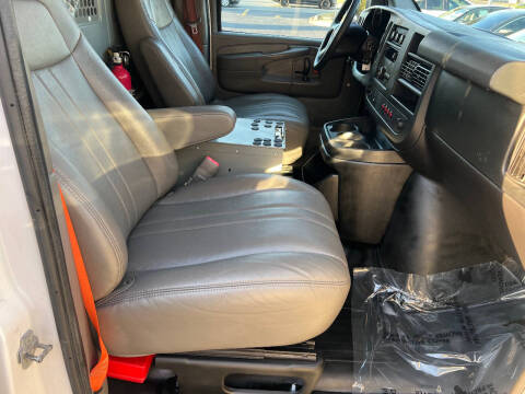 2014 Chevrolet Express 2500