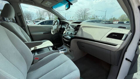 2011 Toyota Sienna