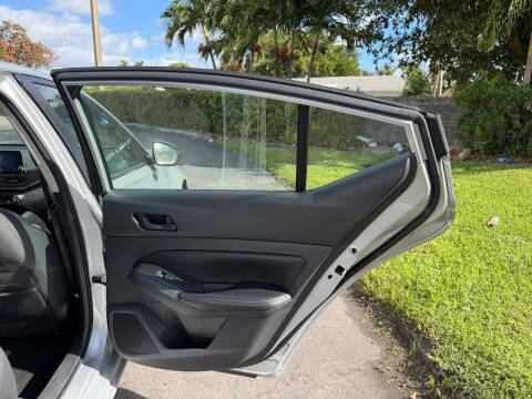 2024 Nissan Altima 2.5 SV