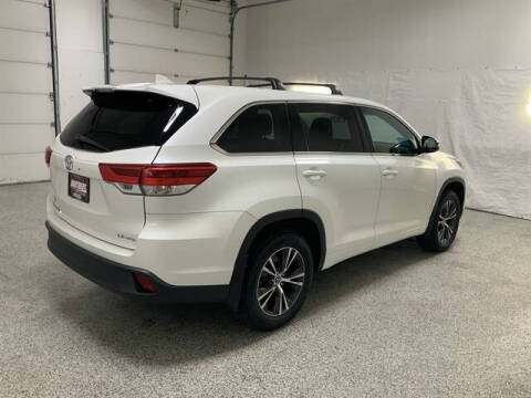 2018 Toyota Highlander LE