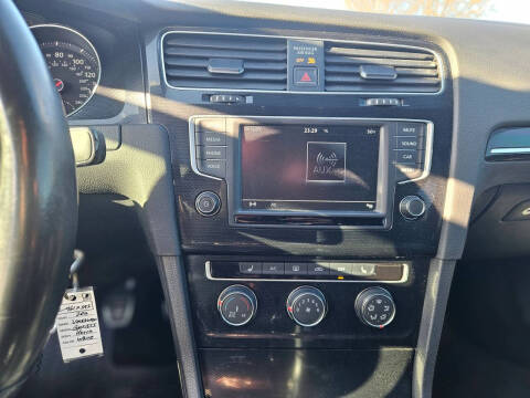 2016 Volkswagen Golf GTI