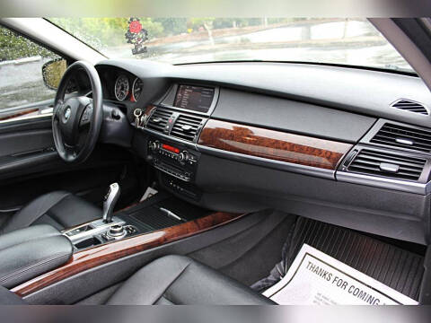 2010 BMW X5 xDrive30i