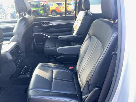 2024 Jeep Wagoneer Carbide