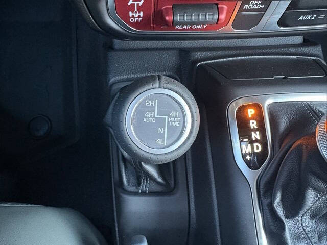 2025 Jeep Gladiator Mojave