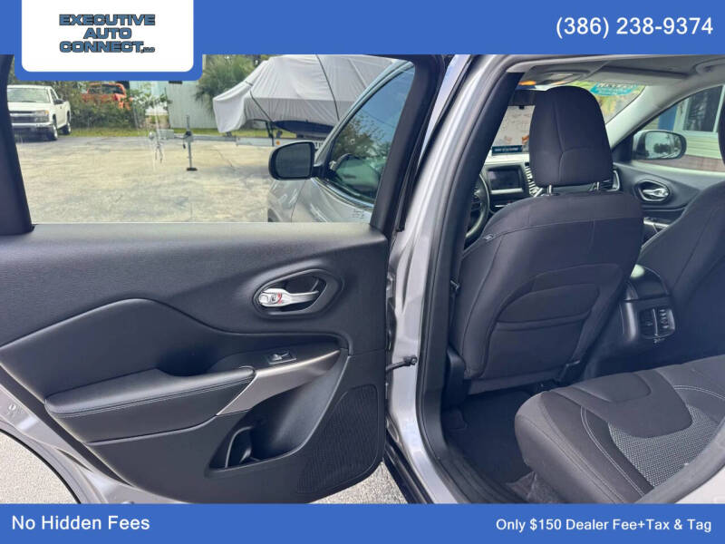 2019 Jeep Cherokee Latitude