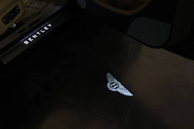2021 Bentley Continental GTC V8