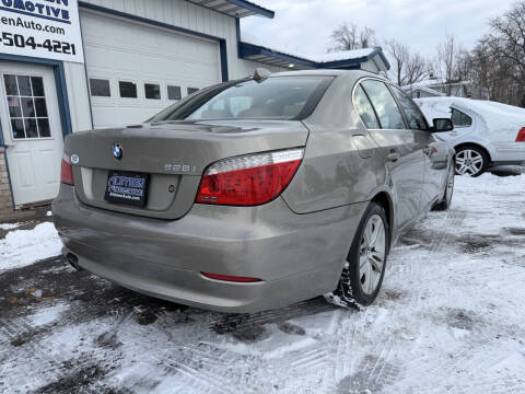 2009 BMW 5 Series 528i xDrive