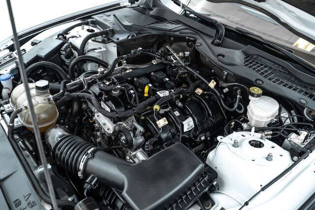 2022 Ford Mustang EcoBoost