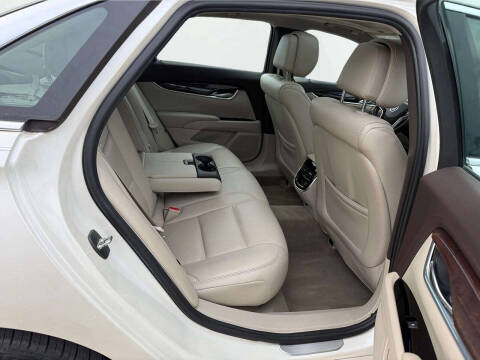 2013 Cadillac XTS Luxury Collection