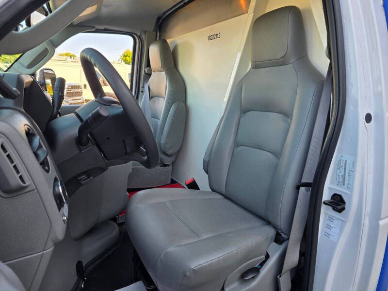 2023 Ford E-Series