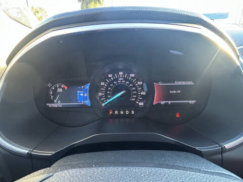 2017 Ford Edge Titanium