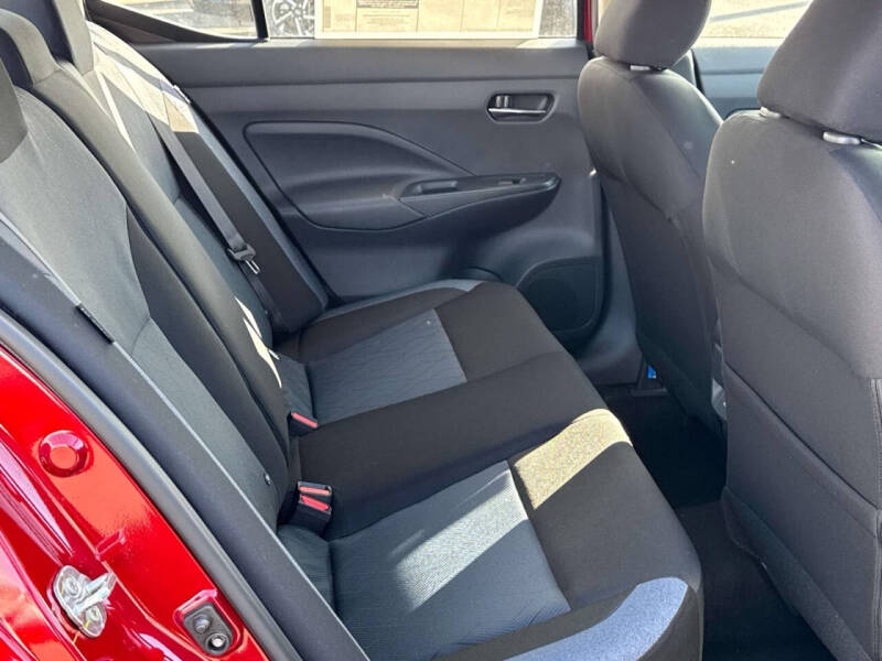 2025 Nissan Versa SV