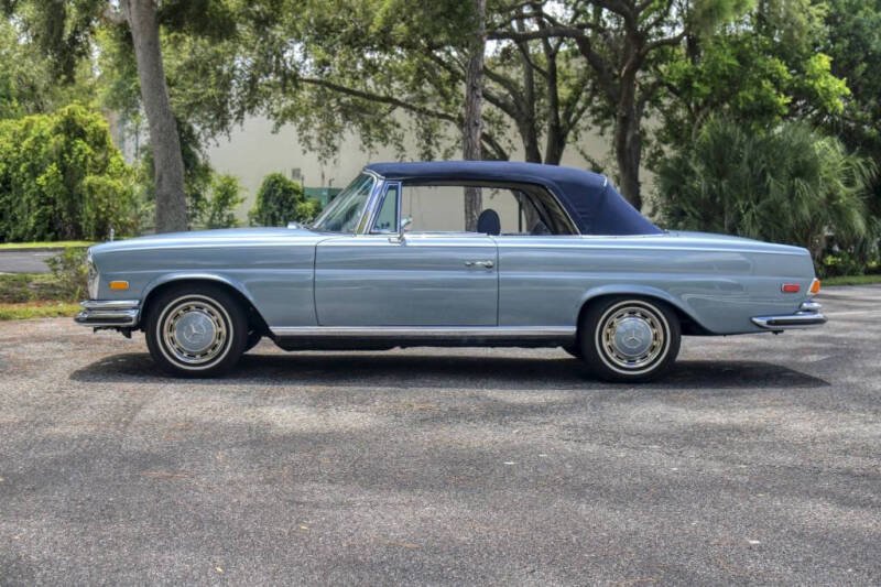 1970 Mercedes-Benz 280-Class