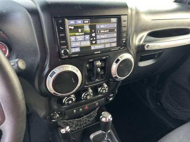 2013 Jeep Wrangler Unlimited Sahara