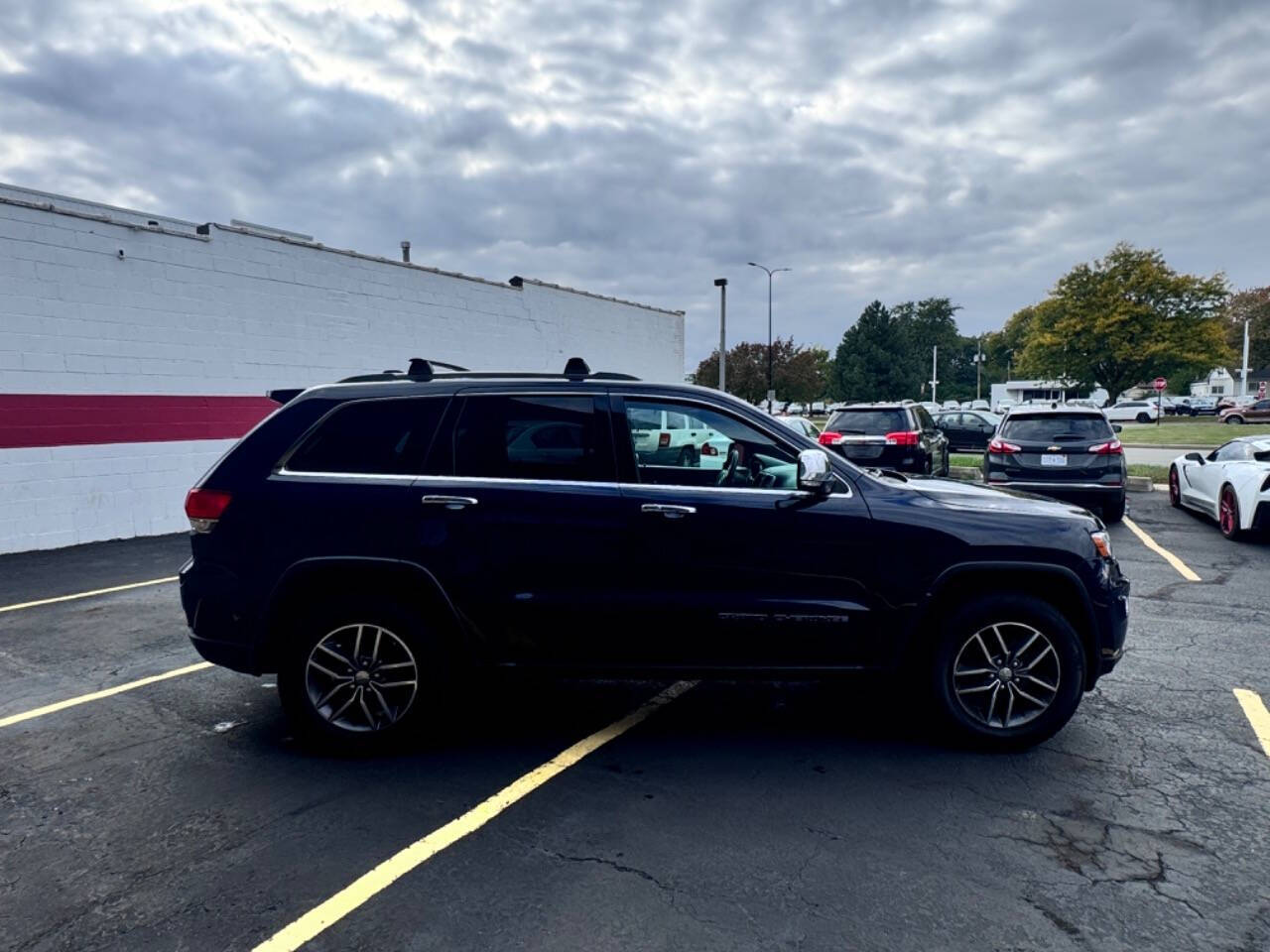 2018 Jeep Grand Cherokee for sale at Dynasty Auto Sales in Eastpointe, MI