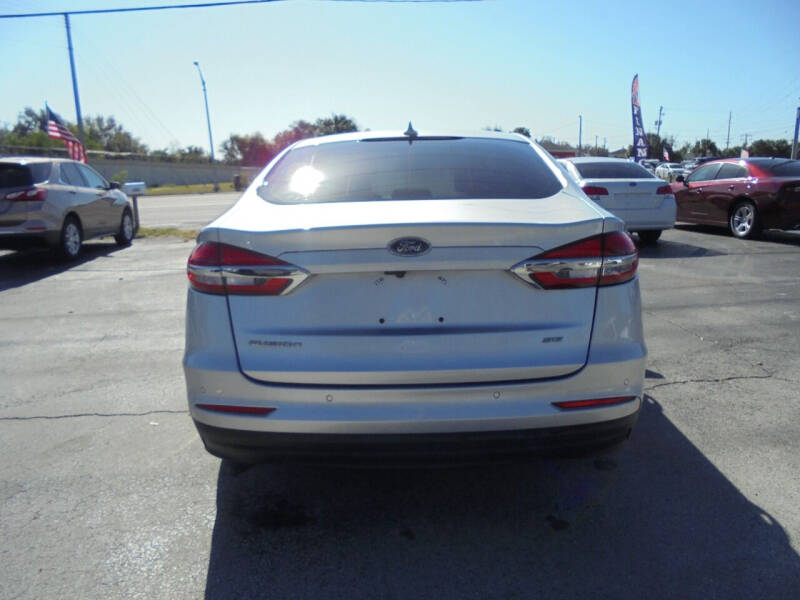2019 Ford Fusion SE
