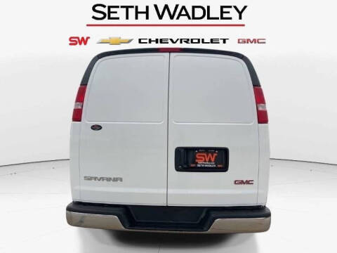 2025 GMC Savana 3500