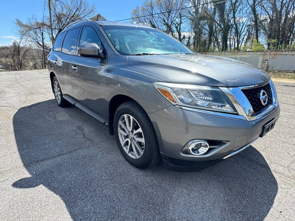 2016 Nissan Pathfinder for sale at Car ConneXion Inc in Knoxville, TN