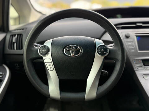 2015 Toyota Prius Two