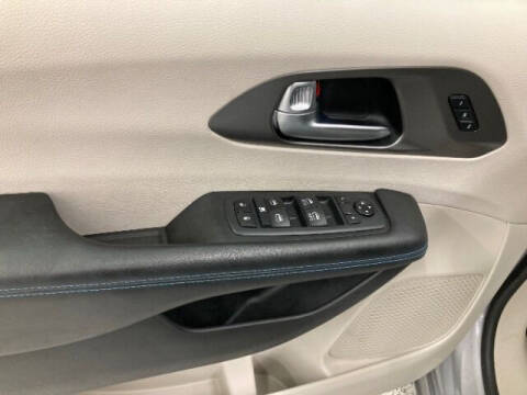 2021 Chrysler Pacifica Touring L