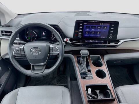 2023 Toyota Sienna