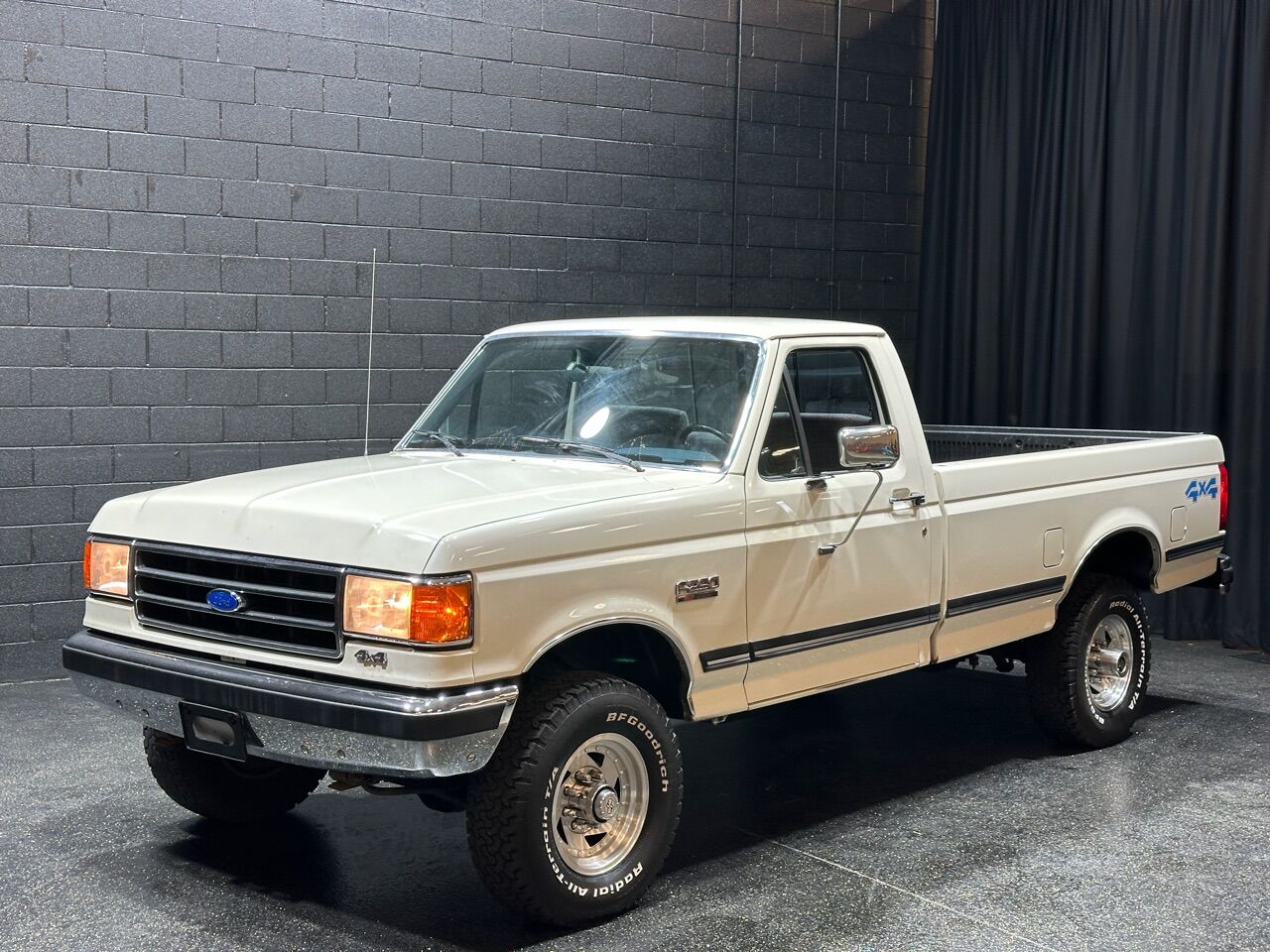 1991 Ford F-250 5