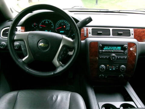2012 Chevrolet Avalanche LS