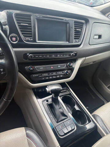 2018 Kia Sedona SX