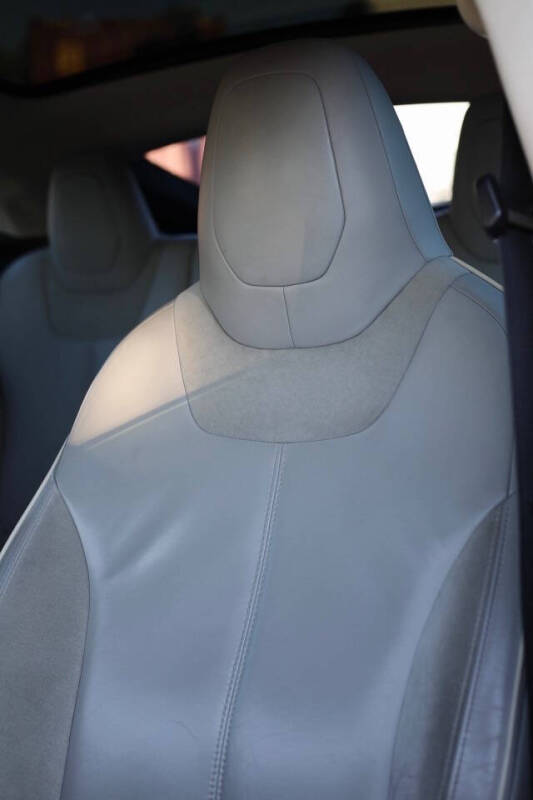 2014 Tesla Model S 85