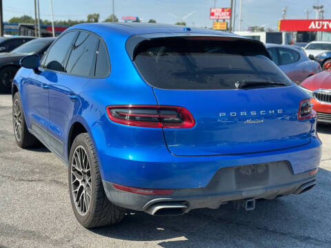 2017 Porsche Macan