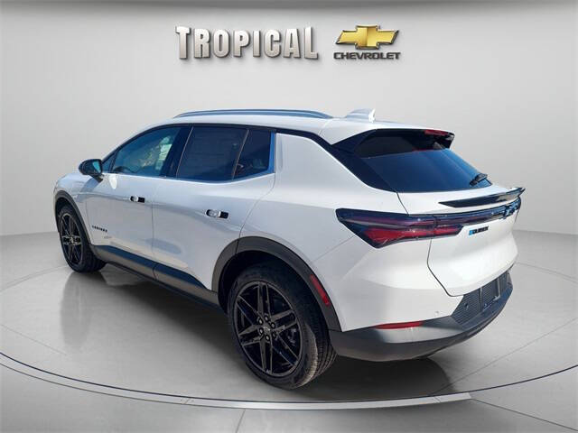 2026 Chevrolet Equinox EV LT 2