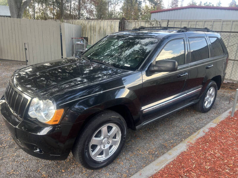 2010 Jeep Grand Cherokee Laredo's photo