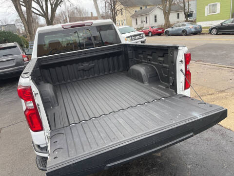 2021 Chevrolet Silverado 1500 Custom