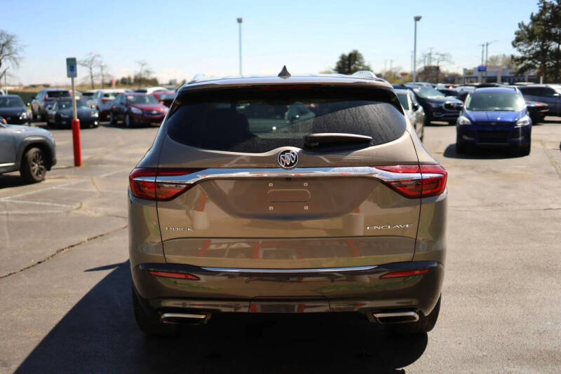 2018 Buick Enclave Essence