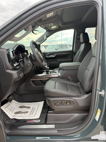 2025 Chevrolet Silverado 1500