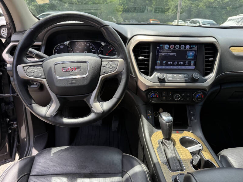 2018 GMC Acadia Denali