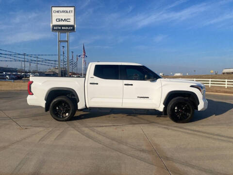 2025 Toyota Tundra SR5