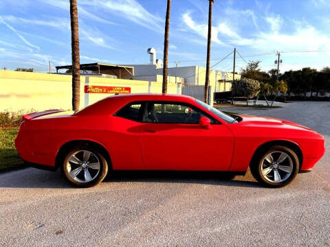2022 Dodge Challenger SXT