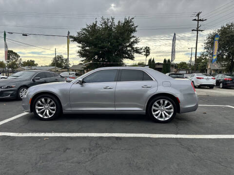 2018 Chrysler 300 Limited