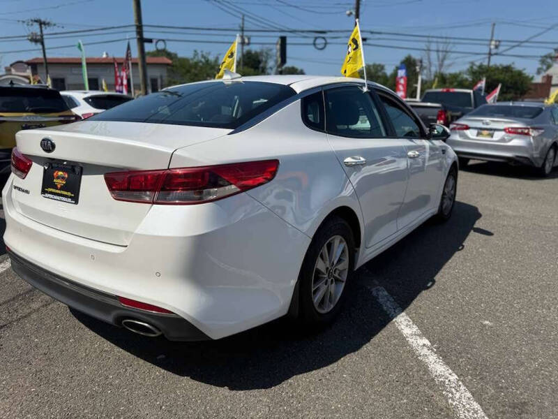 2018 Kia Optima LX