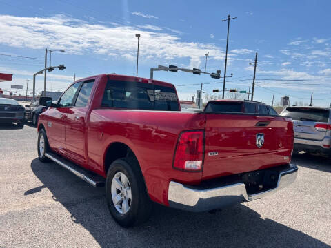 2017 RAM 1500 SLT