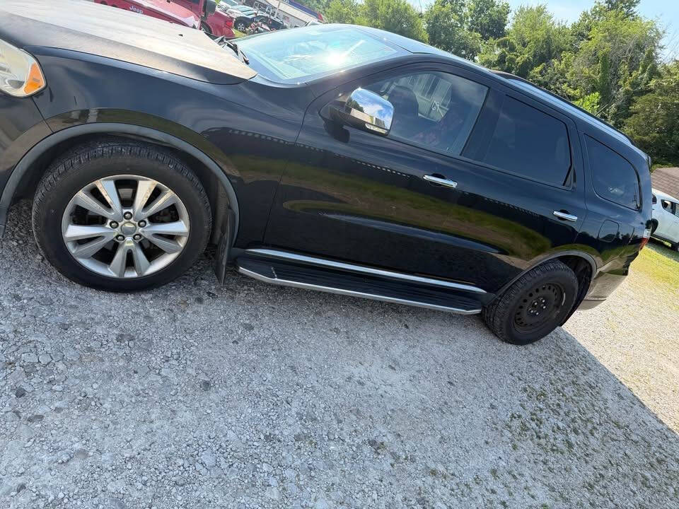 View vehicle photo 6