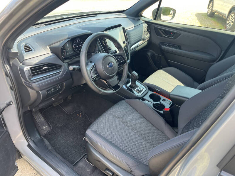 2025 Subaru Forester Premium