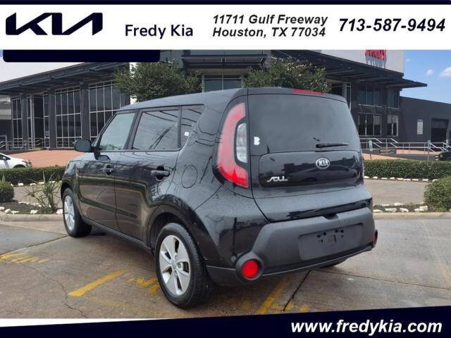 Used 2016 Kia Soul Base with VIN KNDJN2A22G7363077 for sale in Houston, TX